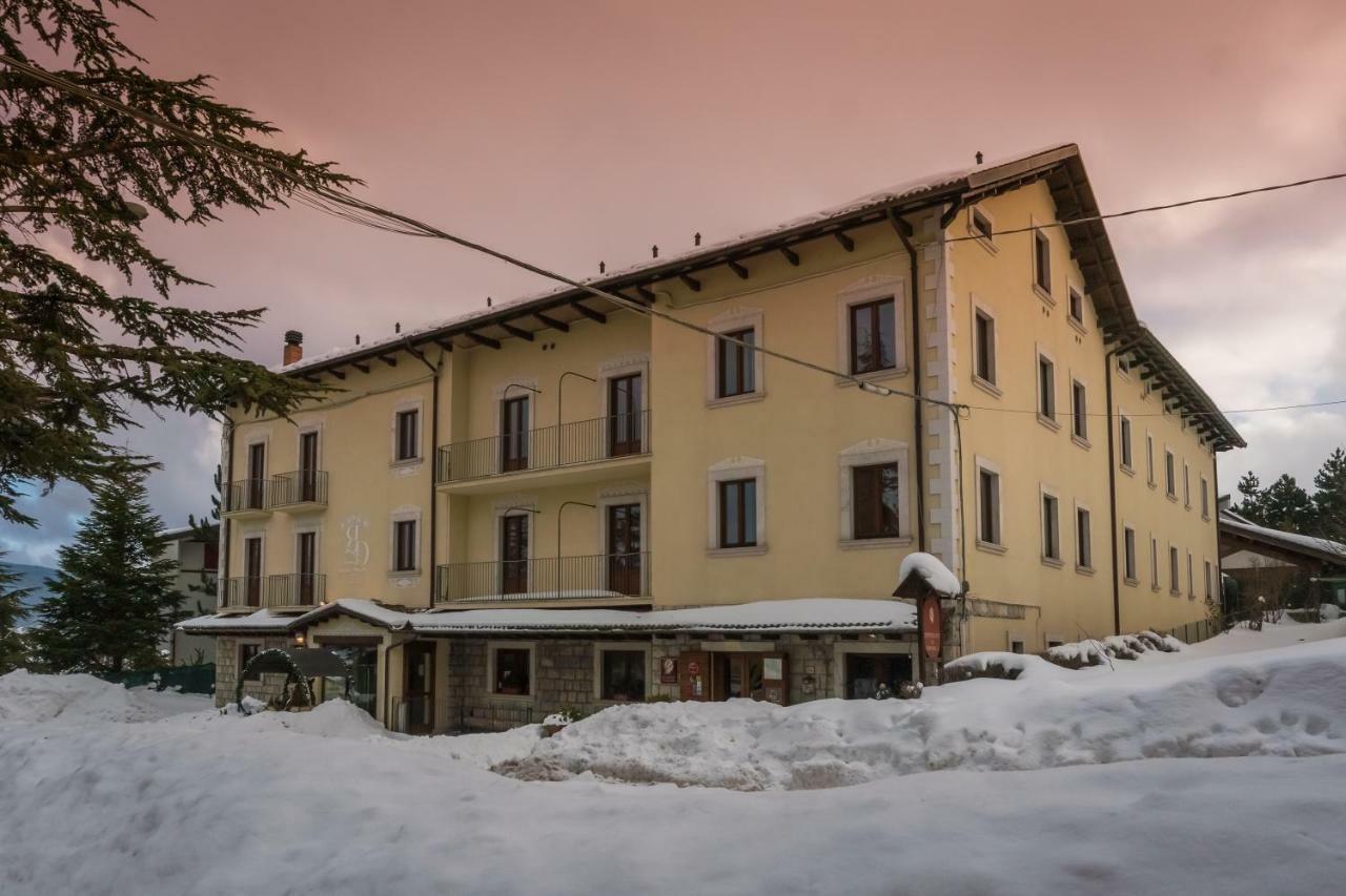 Relais Ducale Spa & Pool Pescocostanzo Eksteriør billede